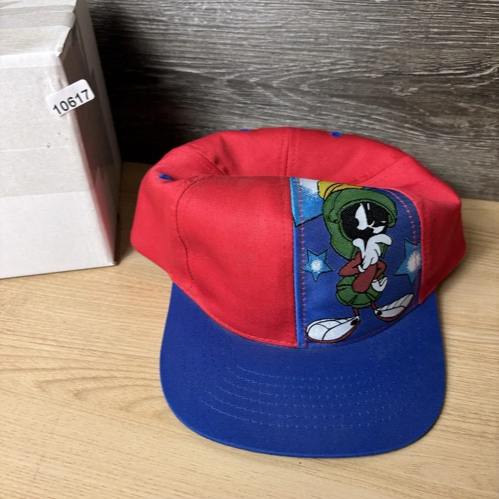 Looney Tunes Mania good used